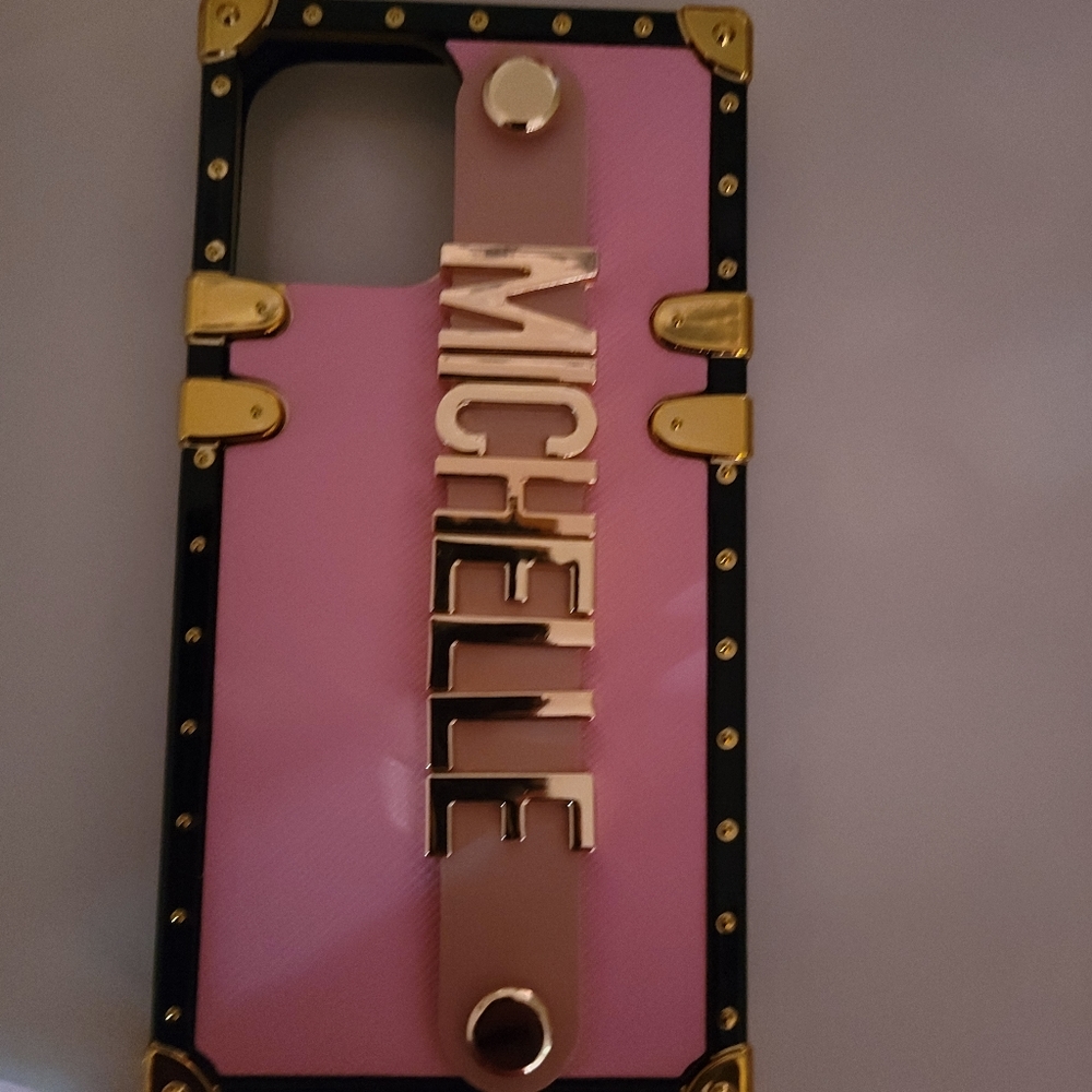 Phone case - Picture 2 of 5